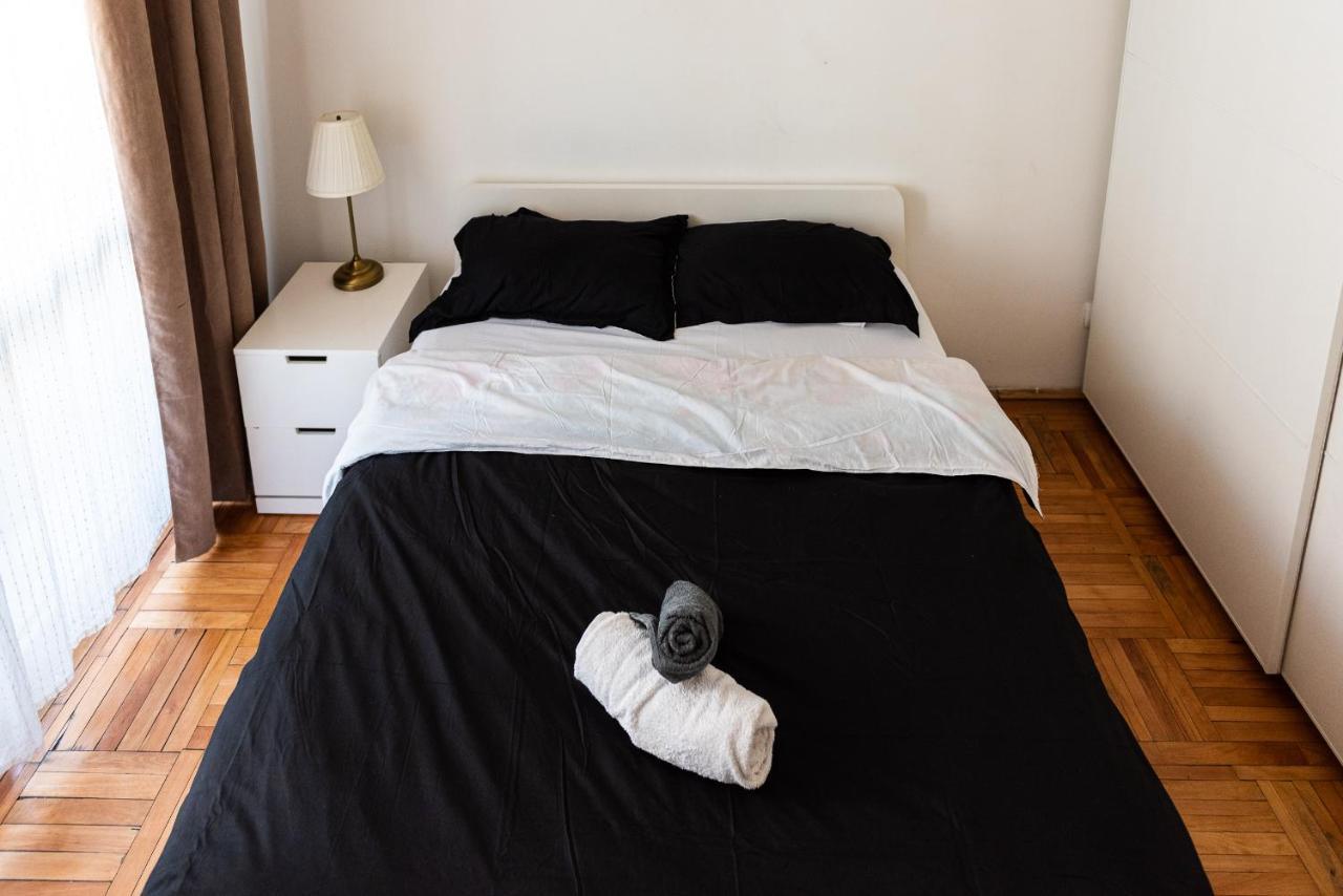 Ultracentral Apartment With City View - Bucharest Old Town Exteriör bild